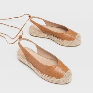 NWT Stradivarius Size 6 Caramel Embossed Faux Leather Lace Up Espadrilles